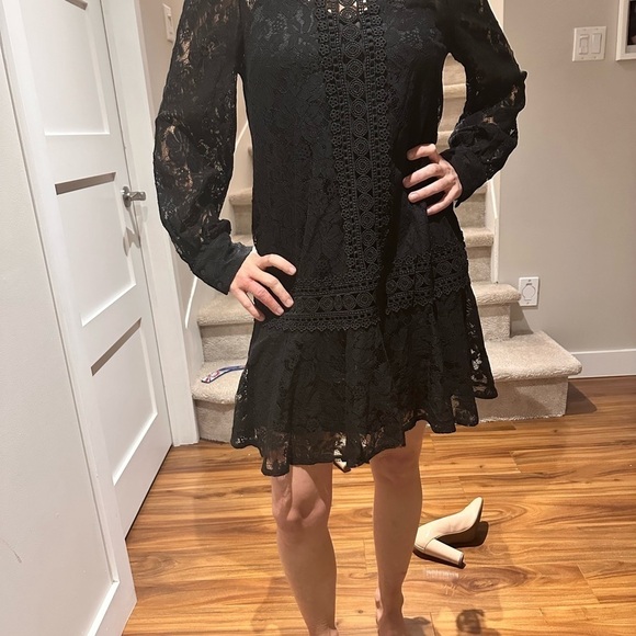 Woman Black dress from Lipsy long lace sleeve size 4 - Picture 3 of 10